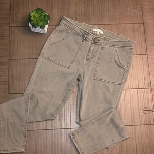 🍀 GREEN/GREY SKINNY PANTS SZ 11🍀